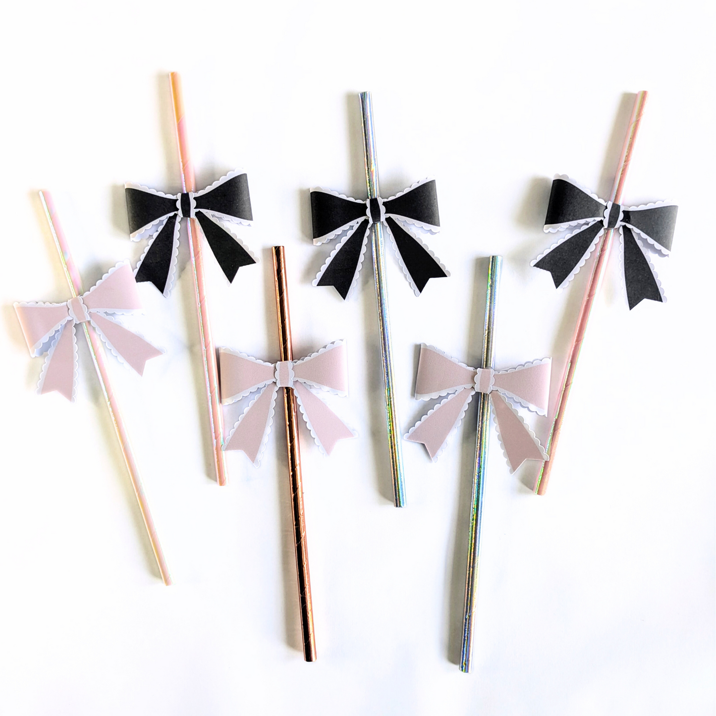 🎀 Bow Topper Paper Straws – Set of 10